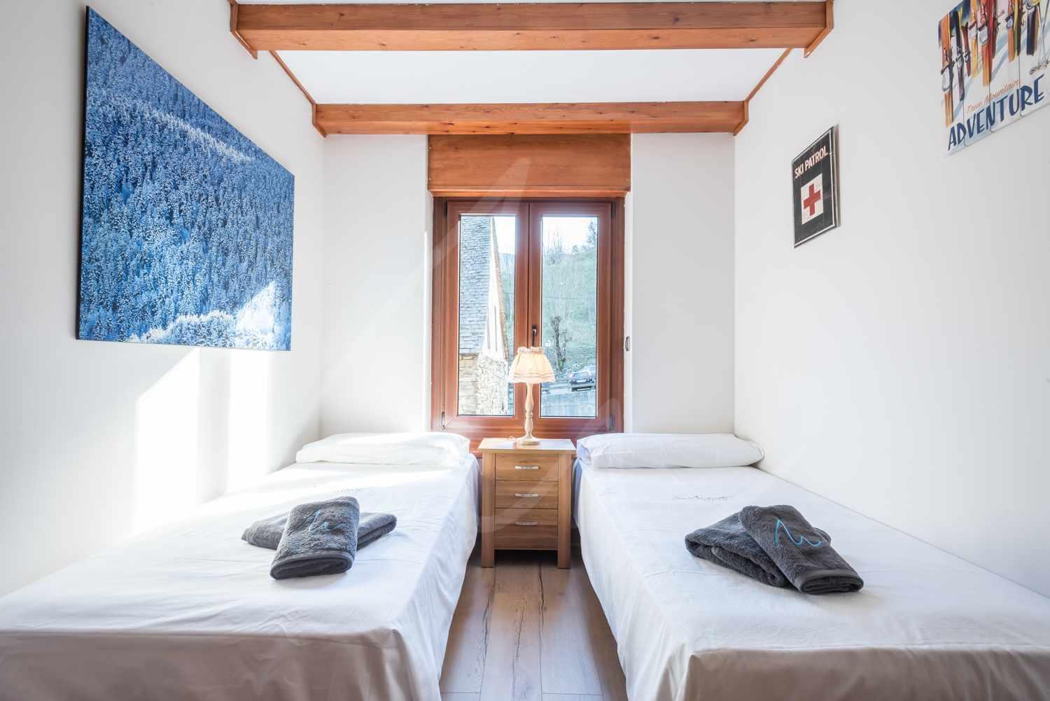 Riu Nere By Seamount Rentals Vielha Bagian luar foto